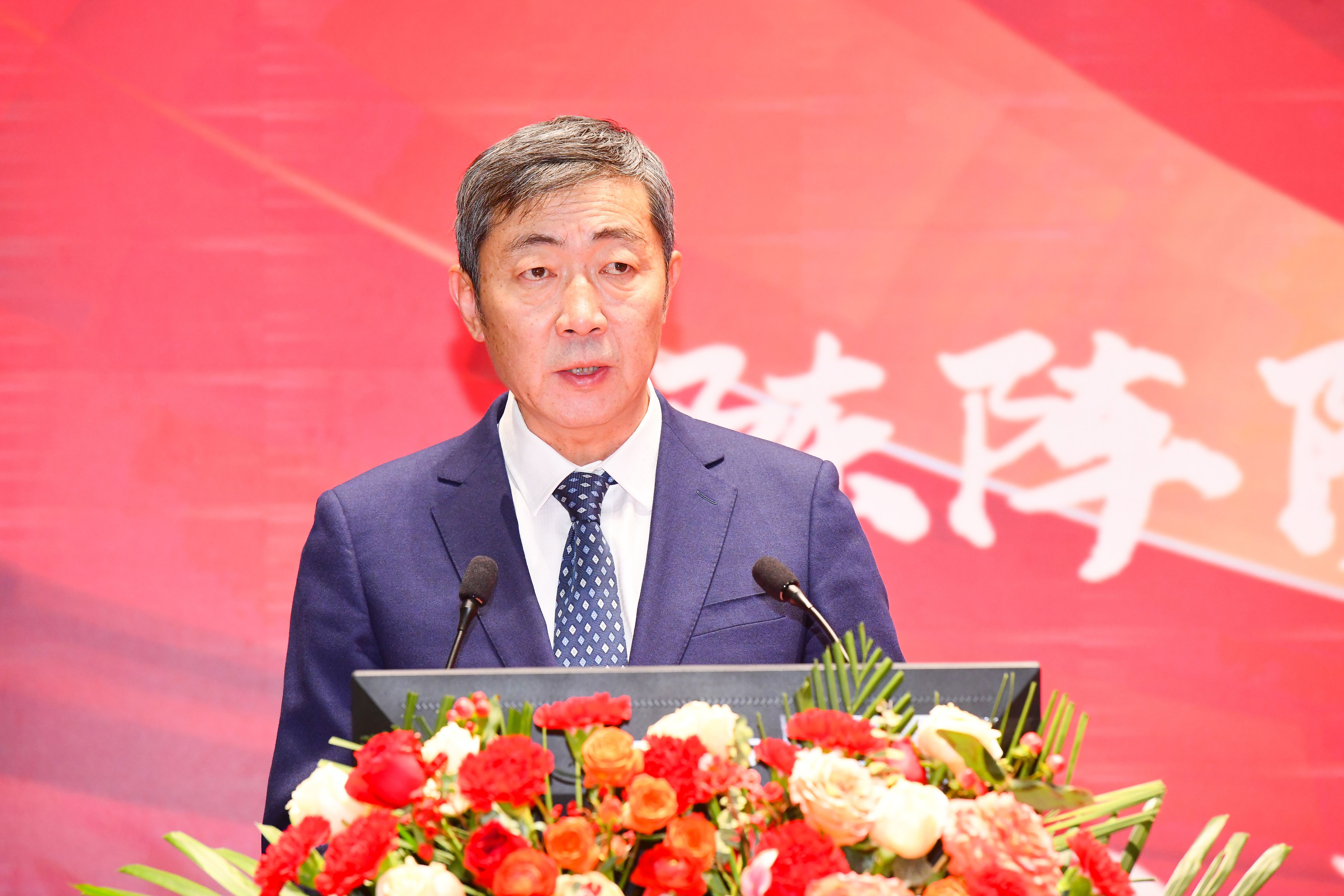 向陽(yáng)而生，破局進(jìn)取 | 中建聯(lián)合2023年度總結(jié)表彰暨2024年迎新大會(huì)勝利召開(圖2)